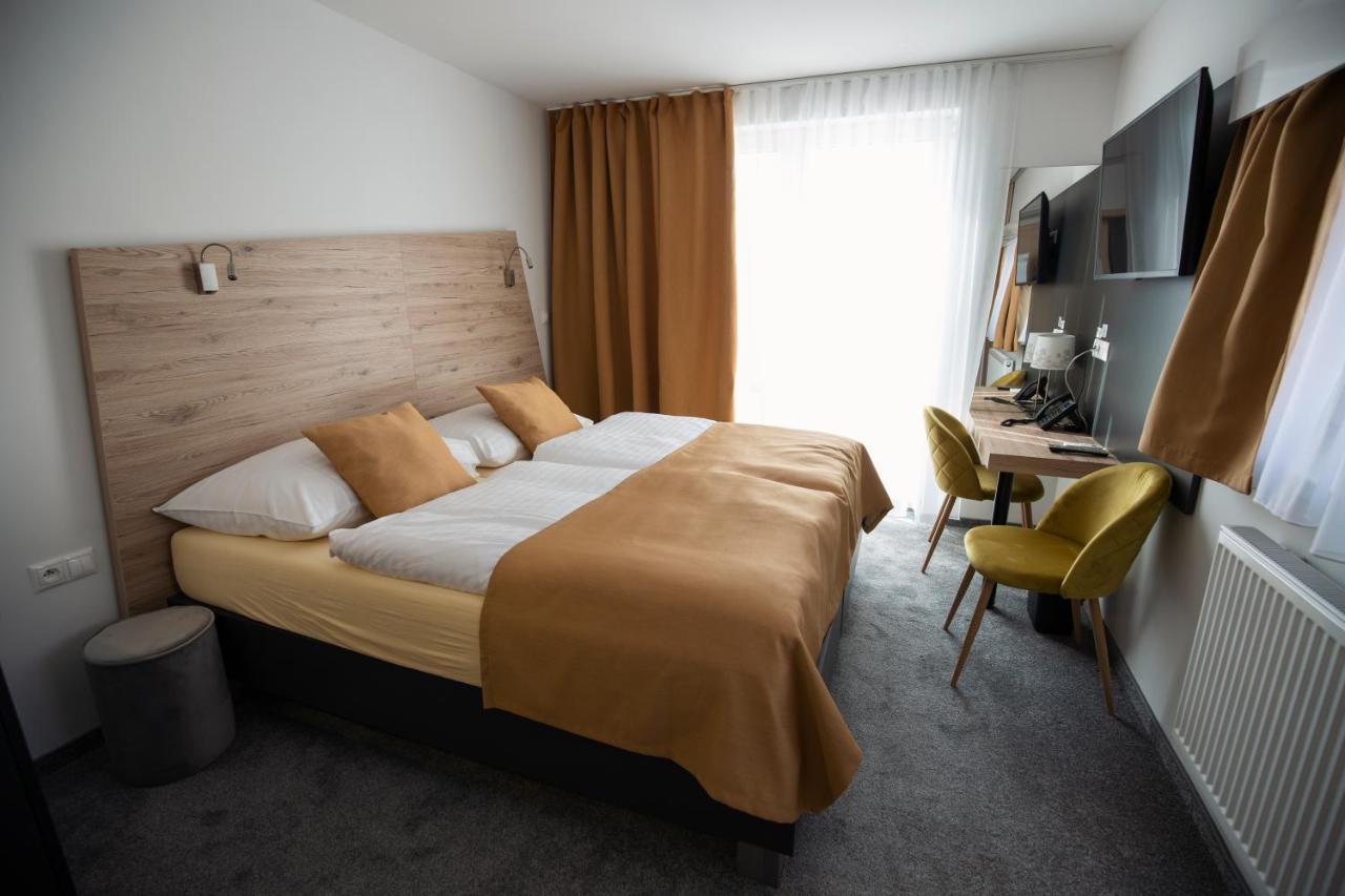 Primma Hotel Moldava nad Bodvou Buitenkant foto